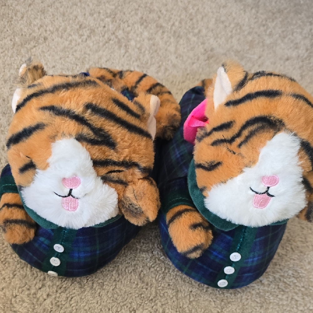 Aerie Tiger Plush Slippers - Orange and Blue